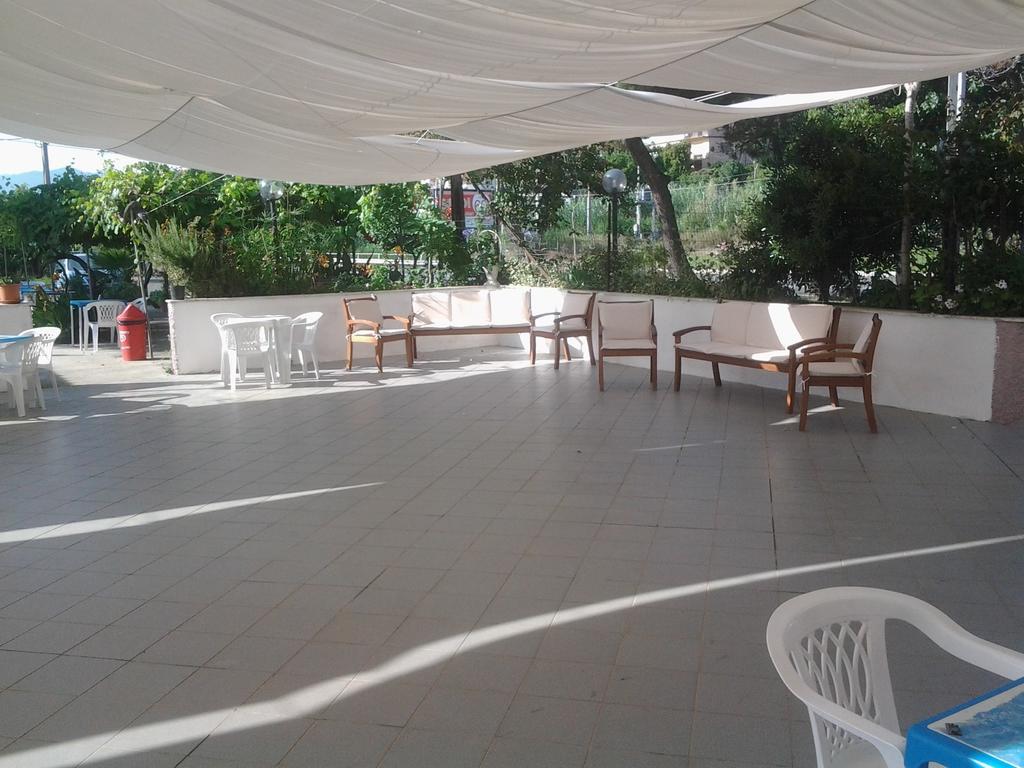 Hotel Sud Fuscaldo Buitenkant foto